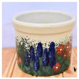 Hand painted RRP Roseville One Pint Low Crock