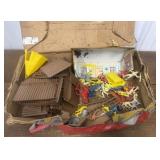 Tin Tin Tin Fort Apache playset *box is in rough