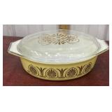 Pyrex Golden classic covered casserole