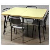 Mid-Century Modern Kitchen Table w/4 Folding