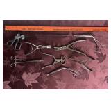 Surgical Instruments / Tools