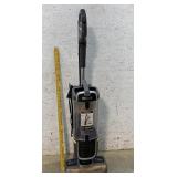 Shark Upright Vacuum- works