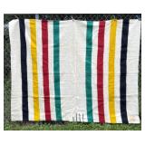 Hudsonï¿½s Bay Point Blanket approx. 64x82