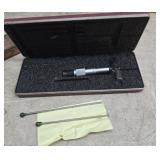 Starrett surface gauge