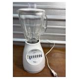 Osterizer blender. 14 speeds.  Works. Needs a