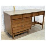 4 Drawer Mainline Knee Hole Desk 52/19/30
