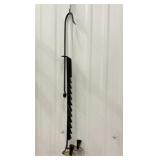 Iron trammel candle holder