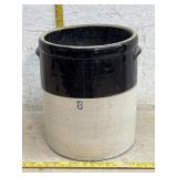 8 Gallon Brown & White Crock w/ handles