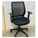 Office Chair w/mesh back