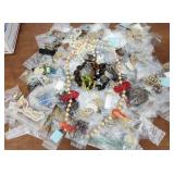 Large amount of costume jewelry necklaces