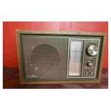 Vintage Panasonic AM/FM Radio