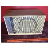 Vintage Zenith High Fidelity AM FM Radio