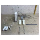 Wii Console w/ accessories- works - pick up in