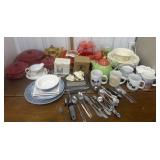 Kitchen lot- plates, bowls, teapots, mugs, lidded