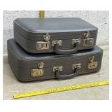 2 Pieces vintage Luggage