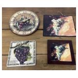 Grape clock with 3 wall hangings