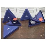 2 Swarovski ornaments - only 1 with correct box