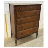 5 Drawer Dresser - needs some repair 35/19/49