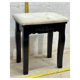 Small Stool 15/11/17