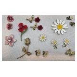 Floral brooches & earrings