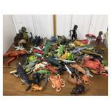 Large group of dinosaurs, assorted animals,