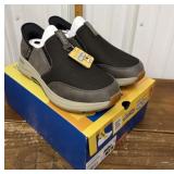 Menï¿½s Sketchers Slip-Ins- new in box, size 12
