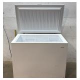 Kelvinator Chest Freezer- WORKS! 48/23/35