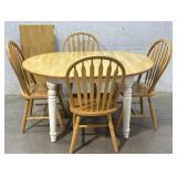 5 Piece Maple Kitchen Set w/ extra leaf 54/42/30-