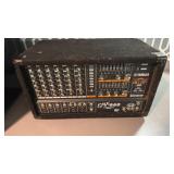 Yamaha EMX 660 powered mixer 600 w(fan work but I