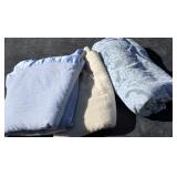 3 very nice twin blankets "SOFT"