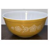Pyrex Butterfly Gold bowl