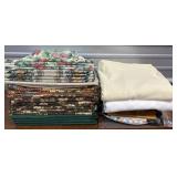 Placements, hot pads, tablecloths, and paper