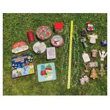 Christmas Charlie Brown-tins, ornaments etc