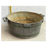Galvanized Washtub w/ wooden handles 24ï¿½