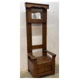 Lift Top Hall Seat (pine) 26/20/74