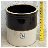 Brown & White 4 Gallon Crock