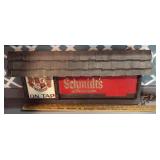 Vintage Schmidtï¿½s on tap light/ sign ( light does
