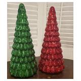2 glass Christmas trees - need batteries &