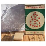 Vintage Shiny Brite X-Mas Tree with Box. No