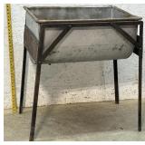 Metal  Washstand w/ removable insert 29/21/35