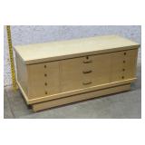 Lane Cedar Chest 43/17/19