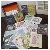 Beautiful new greeting cards w/holder by