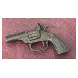 Snappy cap gun