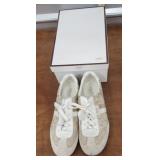 size 9.5 Coach sneakers not authenticated