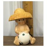 Goebel-child w/ polkadot ball
