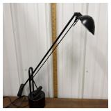 Desk lamp *needs new bulb or switch
