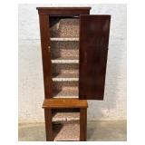 Small 1 Door Stepback Cupboard 19/17/62 - great