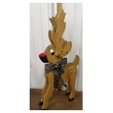 Wooden reindeer decoration