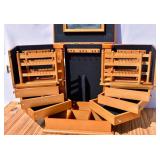 Lori Breiner Expandable Jewelry Box
