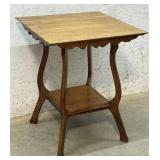 Oak Parlor Stand 24/24/30
